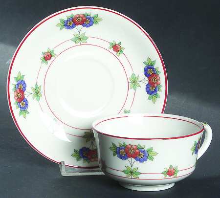 Canterbury Flat Cup & Saucer Set