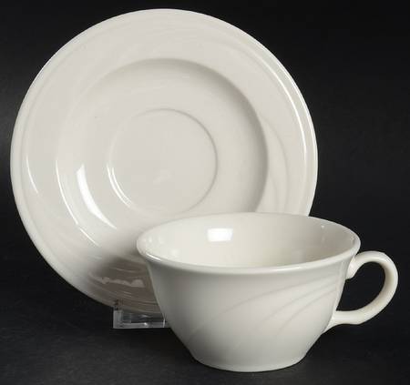 Cascade Flat Cup & Saucer Set