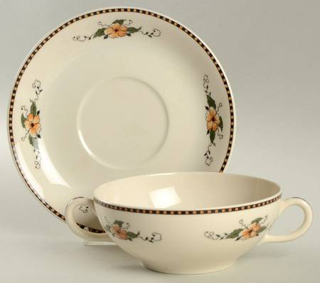 Chiquita Flat Cream Soup Bowl & Saucer Set