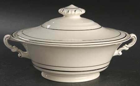 Columbia Round Covered Vegetable