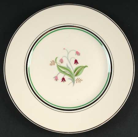 Coralbel (Virginia Shape, Platinum Trim) Luncheon Plate