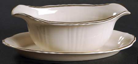 Cornwall Gravy Boat with Attached Underplate