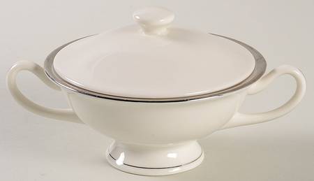 Countess Sugar Bowl & Lid