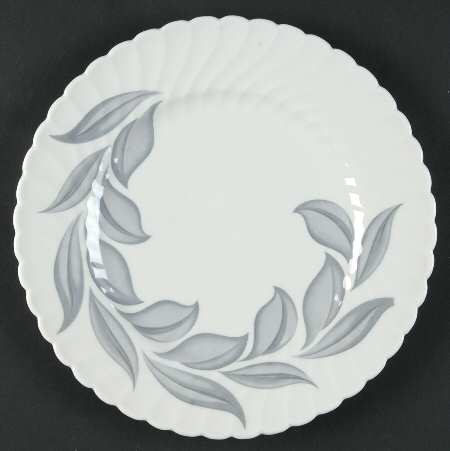 Dawn (Berkeley, No Trim) Luncheon Plate