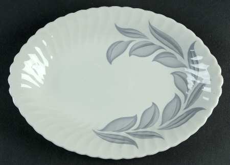 Dawn (Berkeley, No Trim) 11" Oval Serving Platter