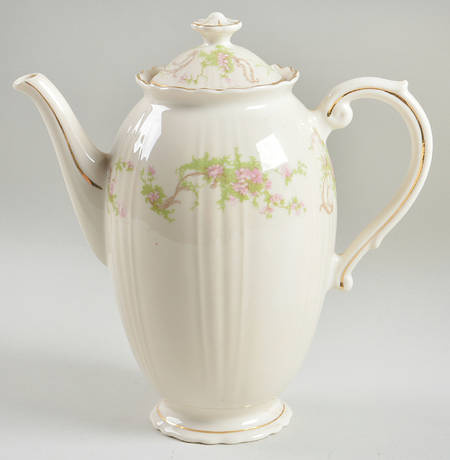 Dearborn Coffee Pot & Lid
