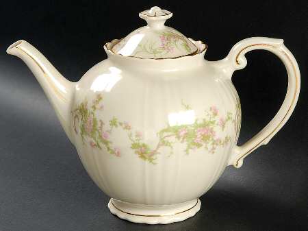 Dearborn Teapot & Lid