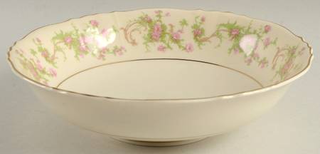 Dearborn 9" Round Vegetable Bowl