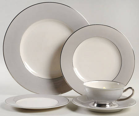 Debutante Gray 5 Piece Place Setting