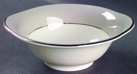 Debutante Gray Lugged Cereal Bowl