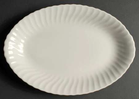 Debonair 14" Oval Serving Platter