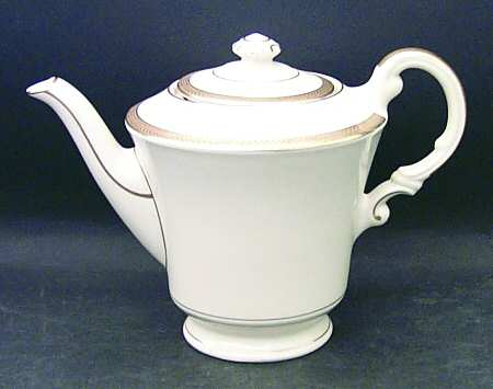 Diane (No Color Band) Teapot & Lid