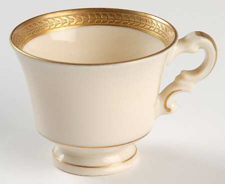 Diane (No Color Band) Footed Demitasse Cup