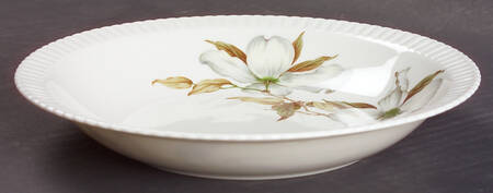 Dogwood (Shelledge, No Trim) Rim Soup Bowl