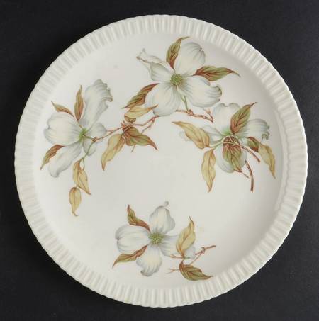 Dogwood (Shelledge, No Trim) Salad Plate