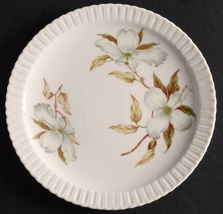 Dogwood (Shelledge, No Trim) Bread & Butter Plate