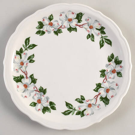 Dogwood (Restaurant, Scalloped, No Trim) Coupe Luncheon Plate