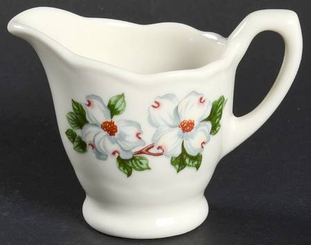 Dogwood (Restaurant, Scalloped, No Trim) Mini Creamer