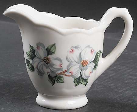 Dogwood (Restaurant, Scalloped, No Trim) Creamer