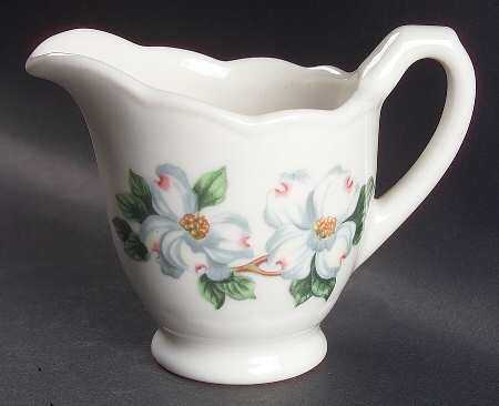Dogwood (Restaurant, Scalloped, No Trim) Mini Creamer