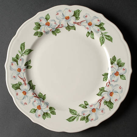 Dogwood (Restaurant, Scalloped, No Trim) Dinner Plate