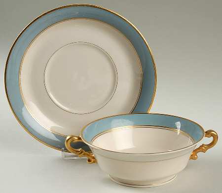 Edmonton Footed Cream Soup Bowl & Saucer Set