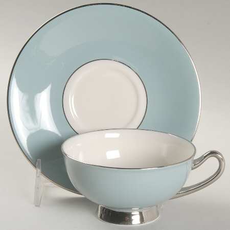 Fascination Footed Cup & Saucer Set