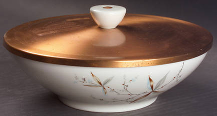 Finesse 8" Small Round Covered Vegetable w/Copper Lid