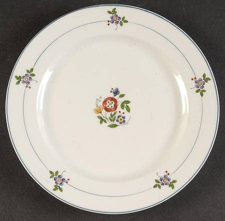 Gardena (Blue Trim) Luncheon Plate