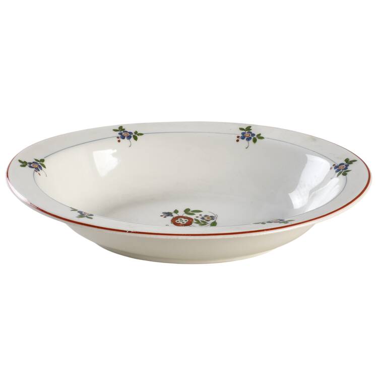 Gardena (Rust Trim) 9" Oval Vegetable Bowl