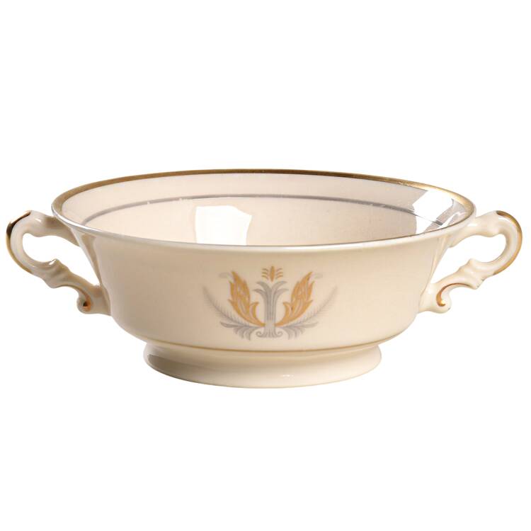 Governor Clinton Footed Cream Soup Bowl