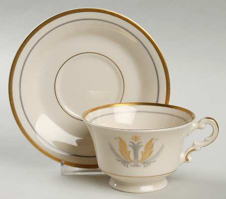 Governor Clinton Footed Cup & Saucer Set by Syracuse