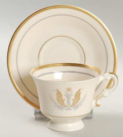 Governor Clinton Footed Demitasse Cup & Saucer Set