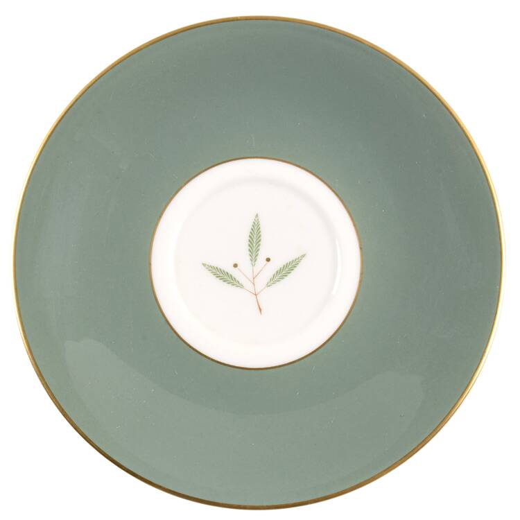 Grandeur (Gold Trim) Saucer