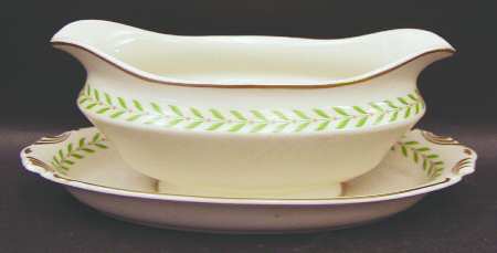 Greenwood Gravy Boat with Attached Underplate by Syracuse