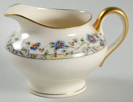 Hampton Creamer