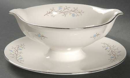 Inspiration Gravy Boat with Attached Underplate