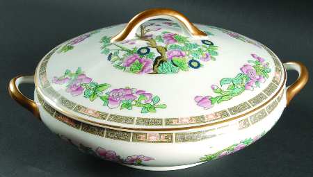 Indian Tree Pink (Smooth Edge) Round Covered Vegetable