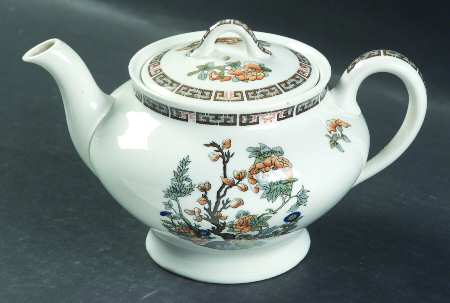 Indian Tree Orange Flowers (White) Teapot & Lid