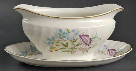 Jewel Tree Gravy Boat with Attached Underplate