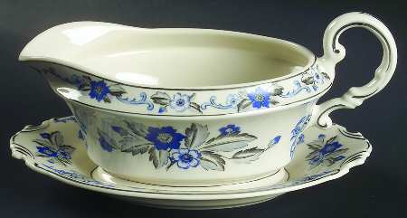 Lady Mary Gravy Boat & Underplate