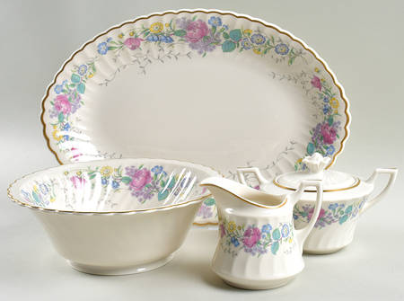 Lilac Rose 5 Piece Hostess Set