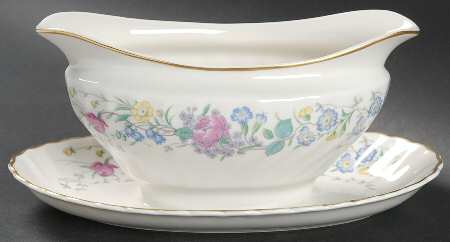 Lilac Rose Gravy Boat with Attached Underplate