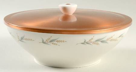 Lynnfield 9" Round Covered Vegetable with Copper Lid