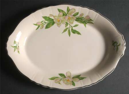 Magnolia 14" Oval Serving Platter