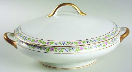 Melrose Round Covered Vegetable