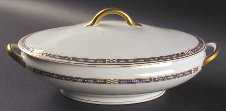 Mistic Blue Oval Covered Vegetable
