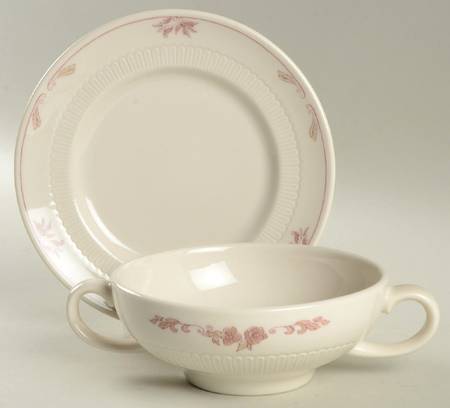Montlynn Cream Soup Bowl & Bread Plate/Saucer Set