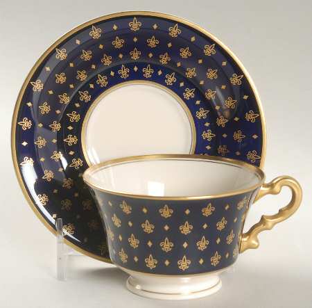 Normandie Footed Cup & Saucer Set