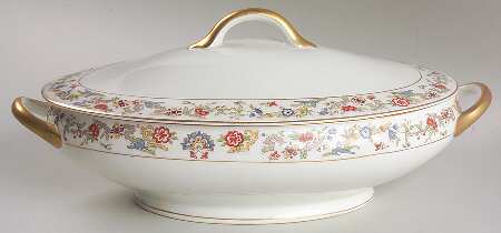 Oriental (Gold Trim) Oval Covered Vegetable